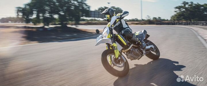 Husqvarna 701 Supermoto от официального дилера