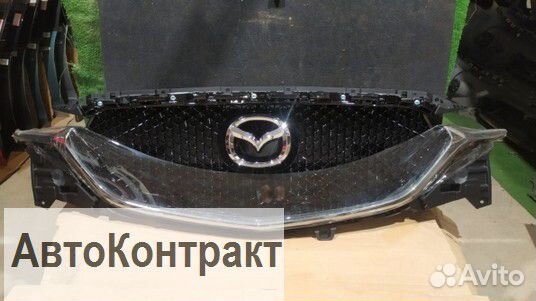 Решетка радиатора Mazda CX 5 2020 год KF