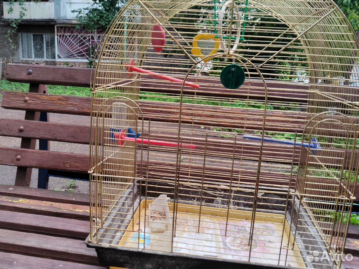 Клетка большая для попугая и тд