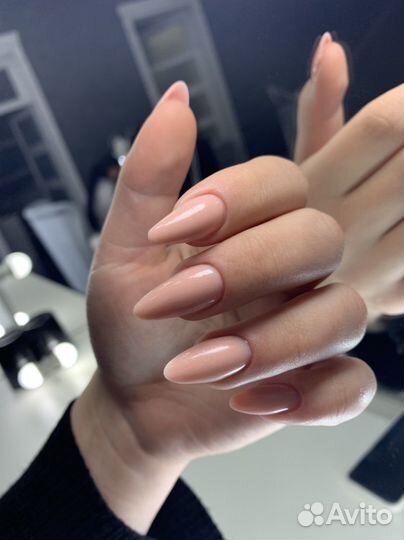 Аппаратный маникюр