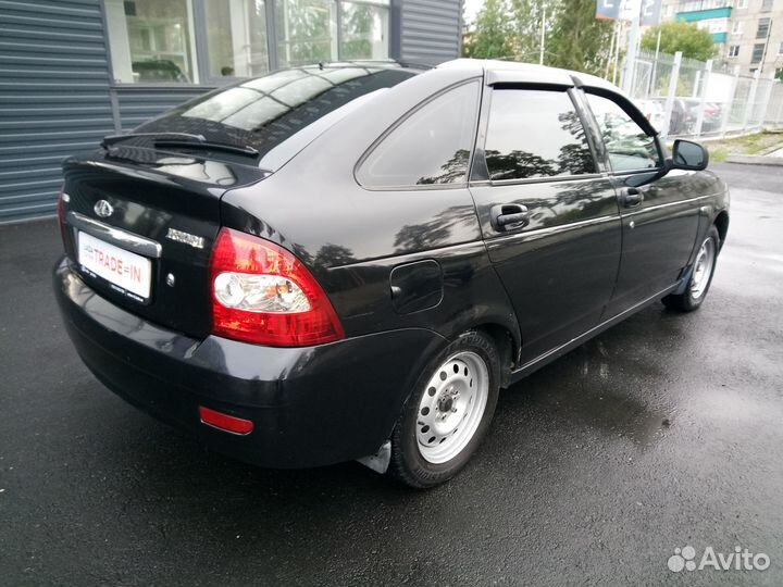 LADA Priora 1.6 МТ, 2011, 241 168 км