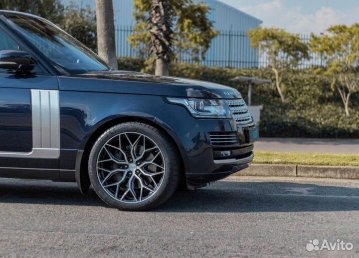 Кованые диски R22 в стиле Vossen Range Rover Vogue