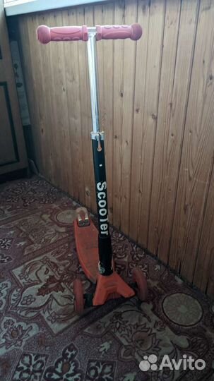 Самокат детский трехколесный