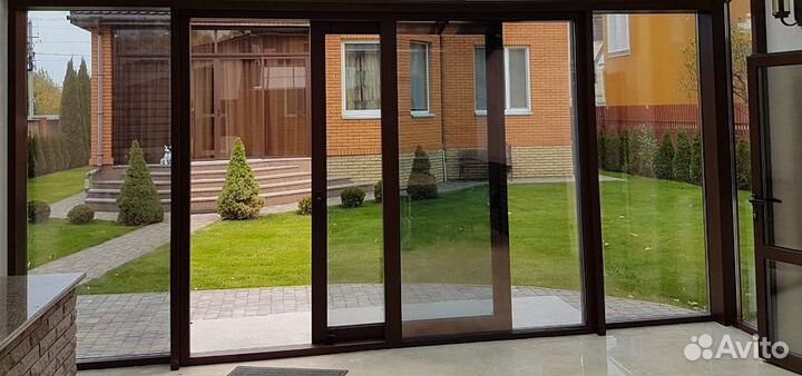 Алюминиевые раздвижные двери для беседки