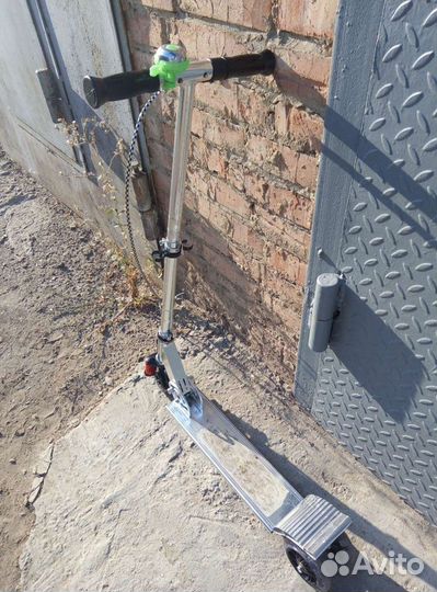 Самокат детский трехколесный бу