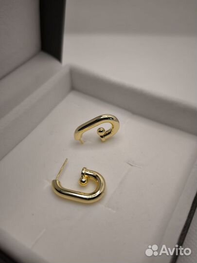 Серьги полукольца тренд 2024