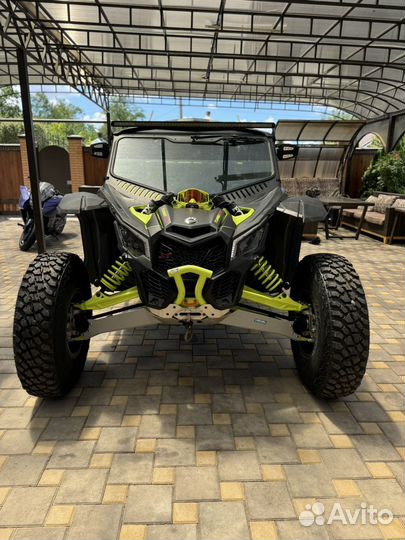 BRP CAN-AM maverick X3 turbo RR