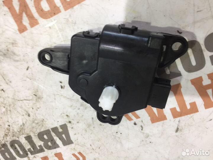 Хендай Элантра Сервопривод заслонки печки