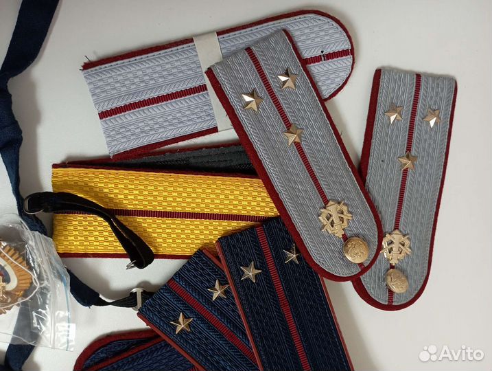 Погоны фсин, значки, галстук женский