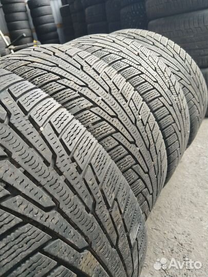 Nokian Tyres Hakkapeliitta R 235/45 R17
