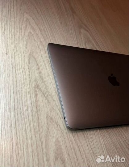 Apple MacBook Pro 13 2020 m1