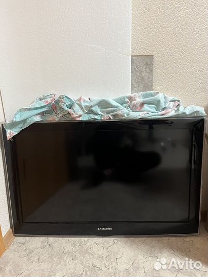 Телевизор самсунг