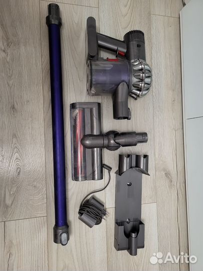 Пылесос dyson dc62