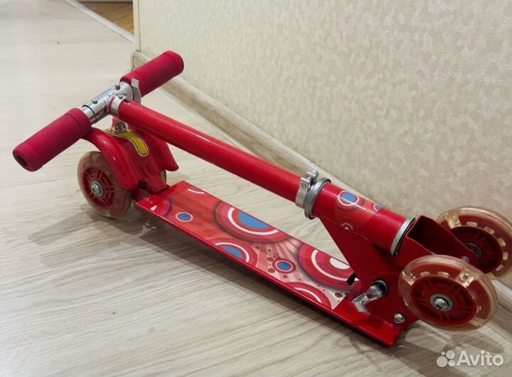 Самокат 4х-колесный