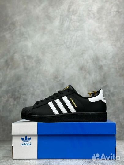 Кроссовки Adidas Superstar