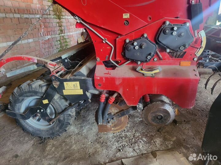 Продам сеялку