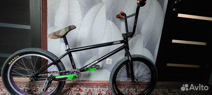 Трюковой велосипед bmx