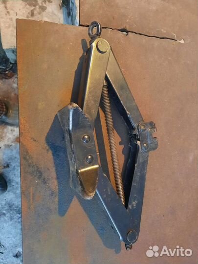 Домкрат штатный Nisan Micra