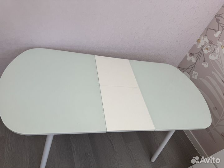 Кухонный стол