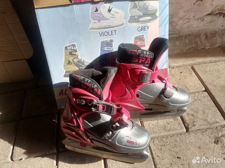 Коньки хоккейные