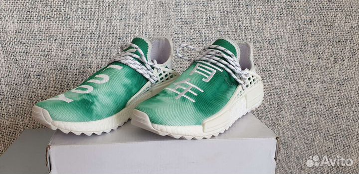 Кроссовки adidas