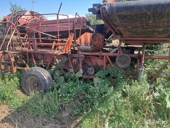 Комбайн Рязсельмаш ККУ-2А, 2000