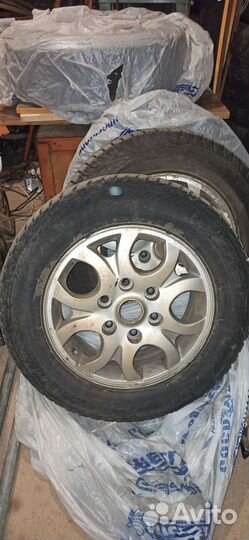 Колеса r16 на Hyundai Grand Starex