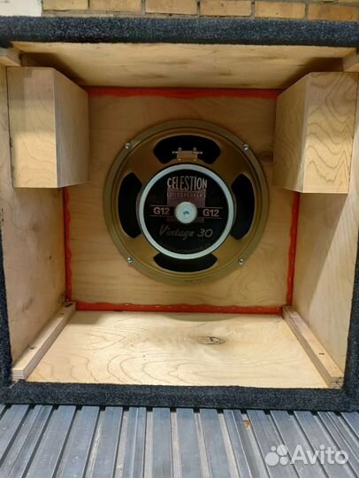 Гитарный кабинет 112