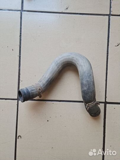 Патрубок охлаждения Kia Spectra