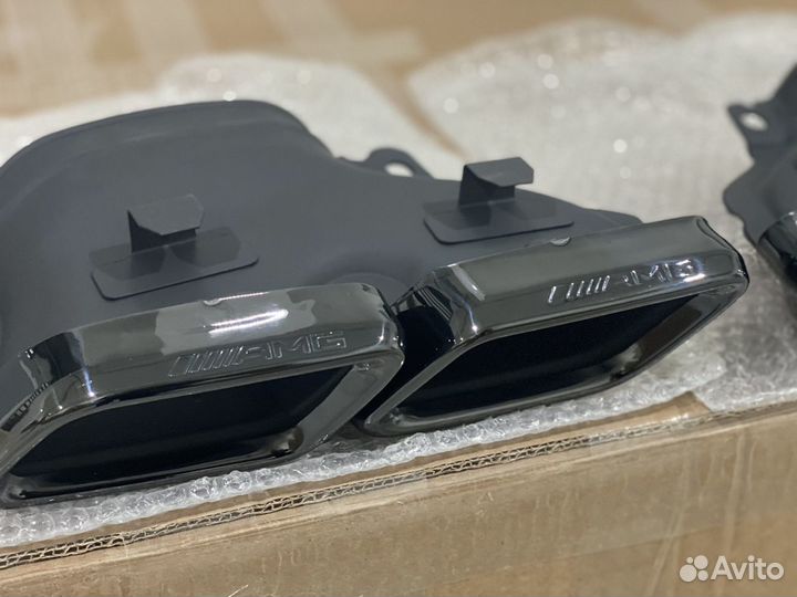 Черные насадки на выхлопные трубы mercedes S222