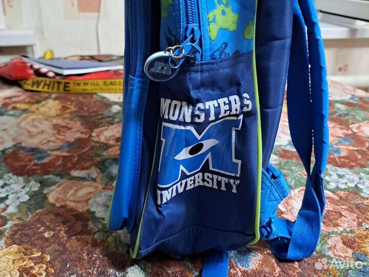 Школьный рюкзак