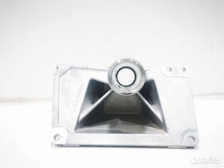 Кронштейн полуоси BMW 4 F32/F33/F36 рест. F36 2018