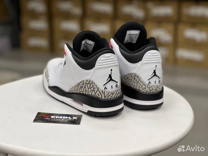 Кроссовки Nike Air Jordan 3 Retro