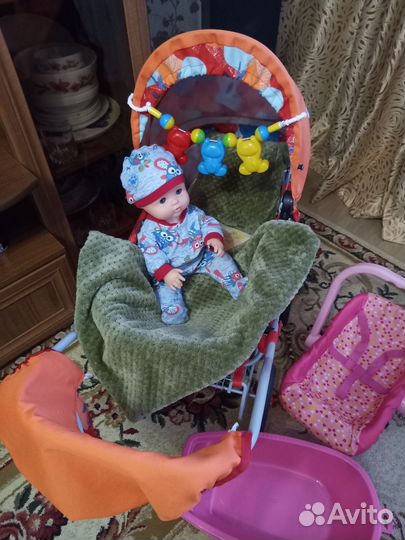 Коляска кукольная