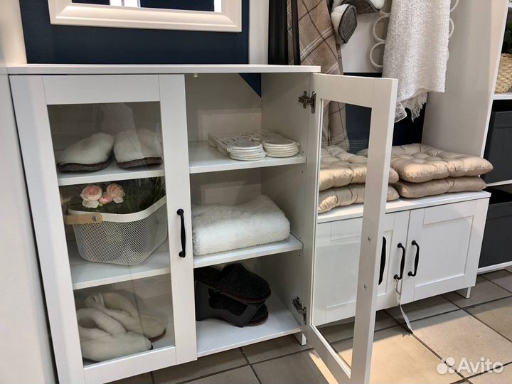 Шкаф витрина IKEA новый