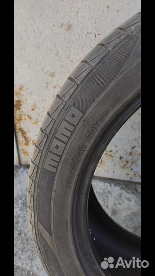 Momo M-30 Europa 245/45 R18