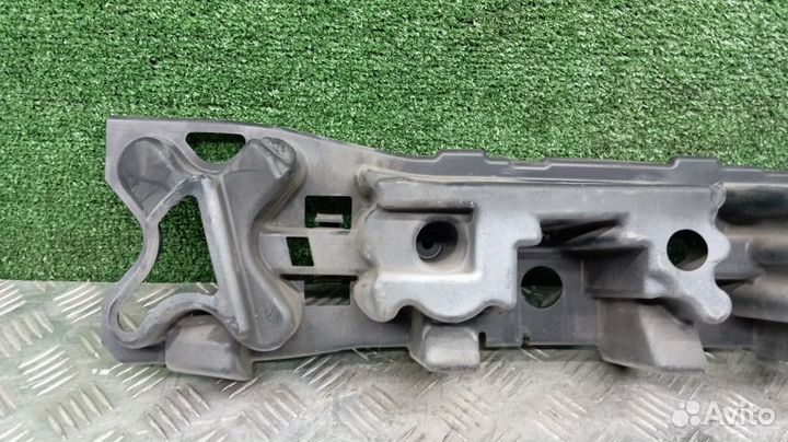 Абсорбер бампера Ford Focus3 Передний