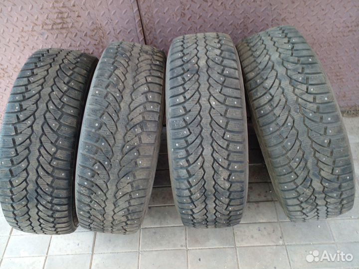 Pirelli Formula Ice 225/65 R17 102T