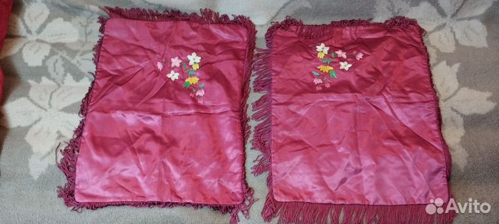 Атласные наволочки и покрывало