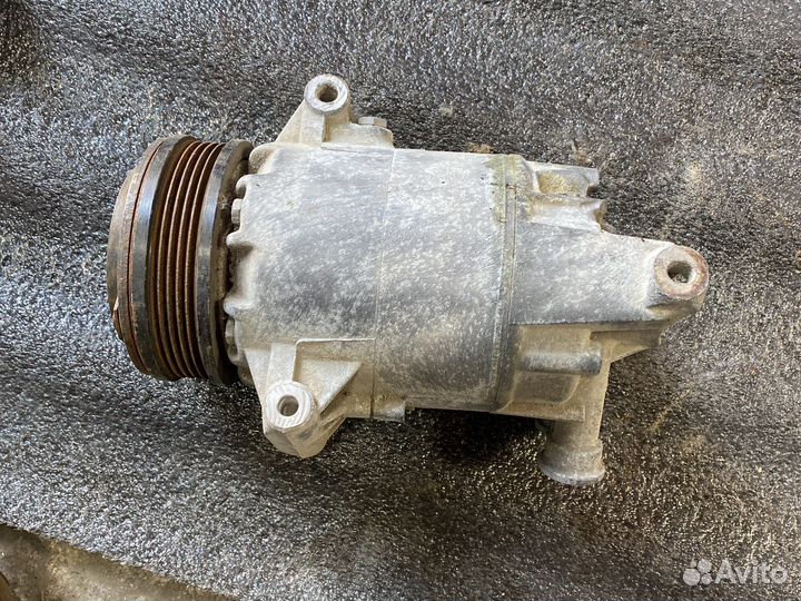 Компрессор кондиционера Opel Meriva