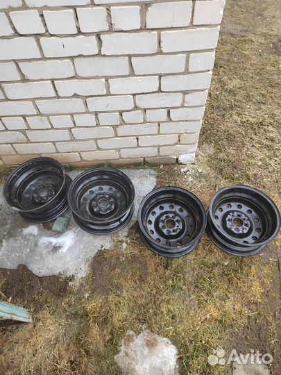 Продаю диски колес