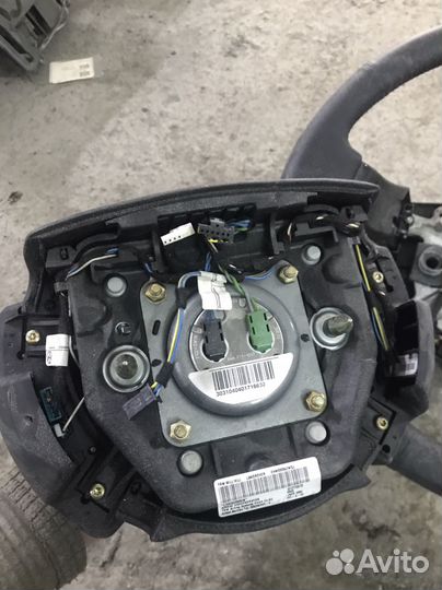 Руль Lаnd Rover Rаngе Rоvеr III