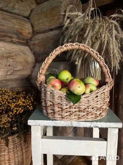 Корзина плетеная