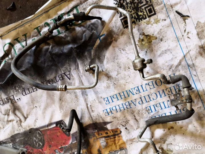 Трубки гура и кондиционера Toyota avensis