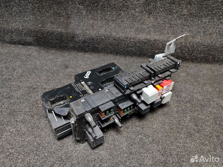 Блок Sam задний Mercedes w204