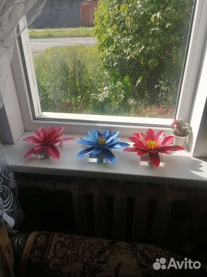 Цветы из металла