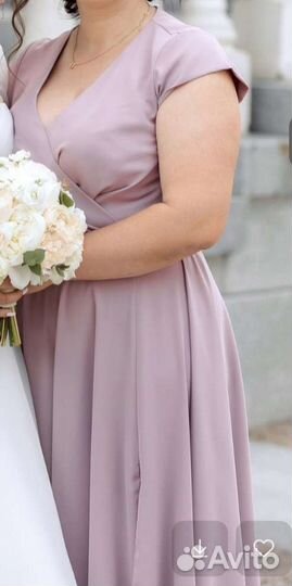 Вечернее платье пудровое