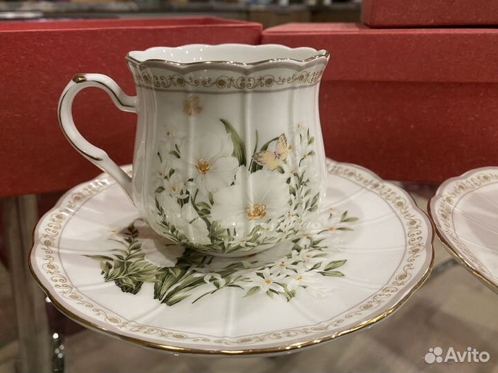 Сервиз royal crown фарфор новый