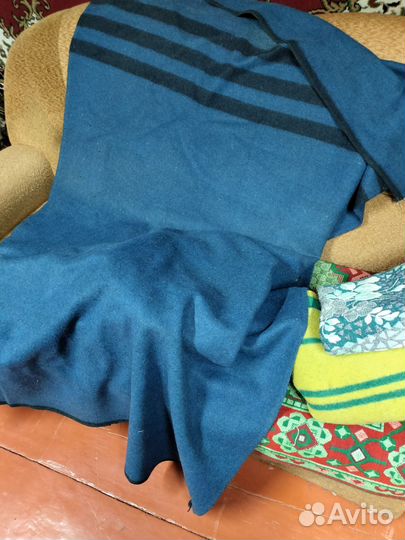 Одеяла шерстяные. Новые. 200х140 см