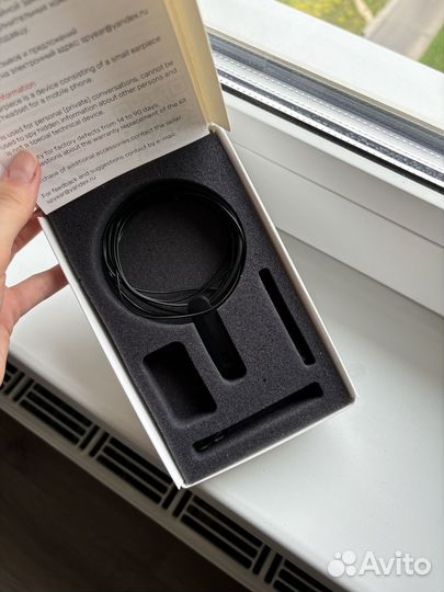 Микронаушник магнитный с кнопкой пищалкой